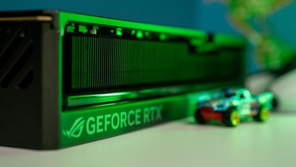 بحران تکرارپذیر کانکتور ۱۶ پین؛ چرا RTX 4090 همچنان در تب ذوب شدن می‌سوزد؟