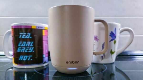 بررسی فنی ماگ هوشمند Ember Mug 3؛ نوآوری در ترمودینامیک یا هزینه‌ای گزاف برای یک فنجان قهوه؟