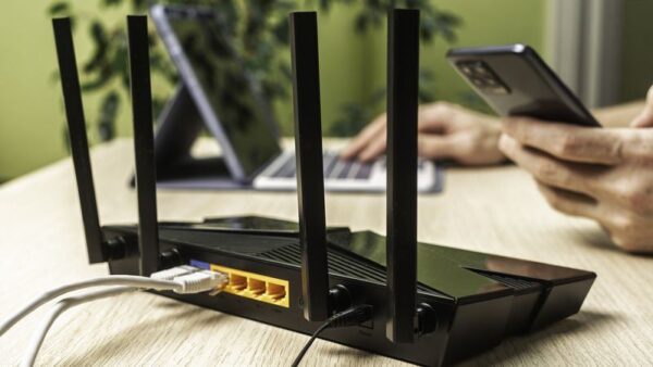 راهنمای جامع ارتقای امنیت روتر در ۱۰ دقیقه؛ از تنظیمات WPA3 تا غیرفعال‌سازی WPS