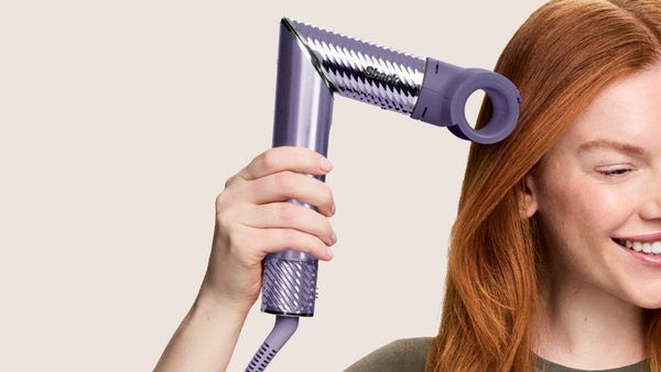 تحلیل فنی Shark FlexStyle IonCurl: ورود رقیب قدرتمند مبتنی بر فناوری کوآندا به بازار ابزارهای مراقبت از مو