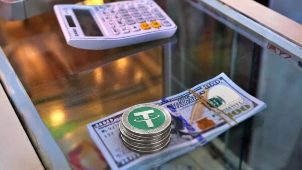 اثرات جهش نرخ استیبل‌کوین تتر بر اکوسیستم اقتصاد دیجیتال و زیرساخت‌های فناوری ایران