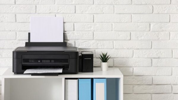 چرا آیفون از کابل‌های چاپگر پشتیبانی نمی‌کند؟ تحلیل پروتکل AirPrint