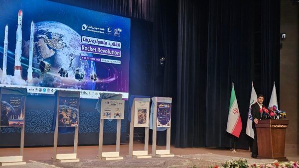 گذار از فضاپیمایی به اقتصاد فضا: تحلیل راهبرد جدید وزارت ارتباطات در بهره‌برداری از منظومه‌های ماهواره‌ای