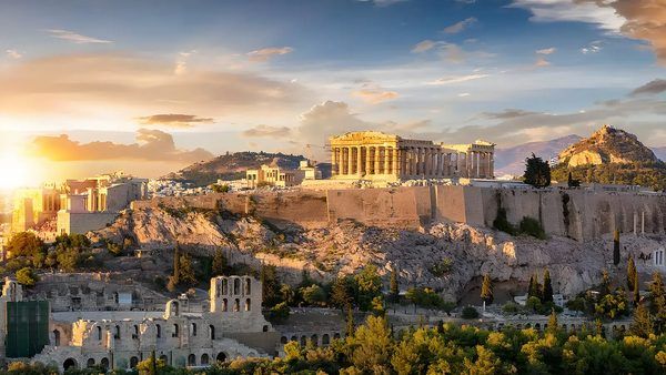فراسوی الگوریتم؛ آیا هوش مصنوعی در مسیر تکامل آگاهی از انسان الگوبرداری می‌کند؟