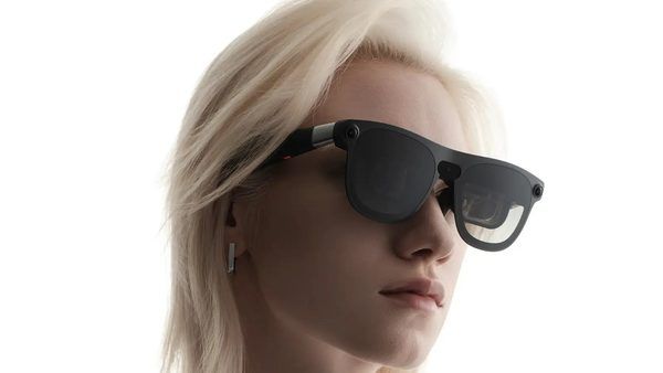 تحول در رایانش پوشیدنی؛ بررسی فنی عینک هوشمند ایکس‌ریل Aura و تأثیر آن بر اکوسیستم XR