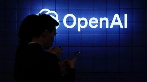 حباب درآمدی در اقتصاد هوش مصنوعی؛ واکاوی تفاوت‌های حسابداری OpenAI و Anthropic
