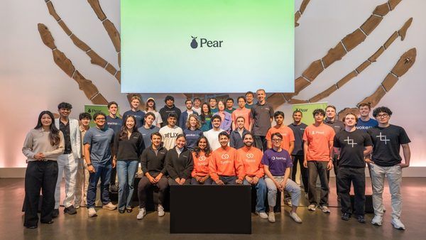 تحلیل ۵ استارتاپ برتر رویداد دمو دی PearX: نوآوری‌های هوش مصنوعی و سخت‌افزار در پاییز ۱۴۰۵
