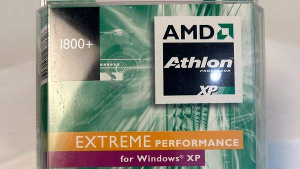 افسانه مگاهرتز؛ چگونه AMD با سیستم PR معادلات بازار پردازنده‌ها را ۲۵ سال پیش تغییر داد؟