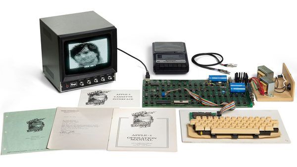 حراج تاریخی کامپیوتر Apple-1: ثبت رکورد ۱.۱۴ میلیون دلاری برای دستگاهی که پیشنهاد ارتقای استیو جابز را رد کرد