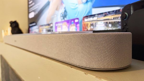 تحلیل فنی ساندبار Bose Lifestyle Ultra: بازتعریف تجربه صوتی فراگیر بدون نیاز به ساب‌ووفر