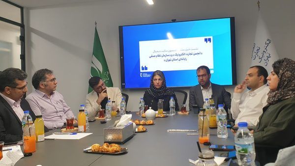 تقابل سنت و مدرنیته در رگولاتوری سلامت دیجیتال: مطالبه صنفی برای اجرای رأی کمیته تسهیل