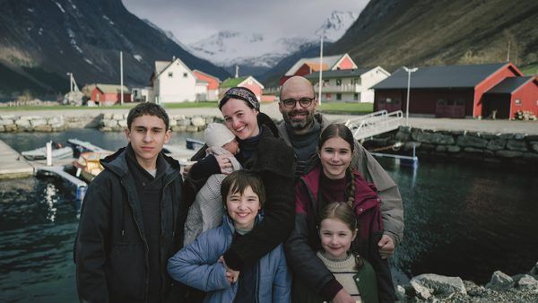 تحلیلی بر رویکرد جسورانه کریستیان مونجیو در فیلم «Fjord»: تقابل ایمان و سکولاریسم در نروژ ۲۰۲۶
