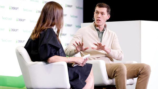 تقابل امنیت و حریم خصوصی: واکاوی دفاع مدیرعامل Flock از فناوری‌های نظارتی در TechCrunch Disrupt 2026