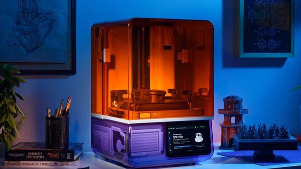 ورود Formlabs به بازار مصرف‌کنندگان خانگی: بررسی چاپگر سه‌بعدی Form Studio 1 با فناوری SLA