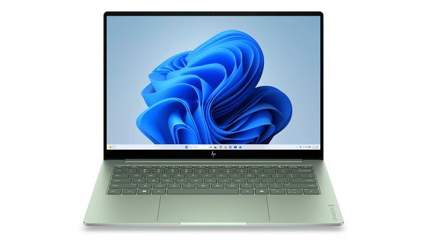 بررسی فنی HP OmniBook: رقابت در بازار لپ‌تاپ‌های اقتصادی با پنل OLED و چالش‌های پنهان