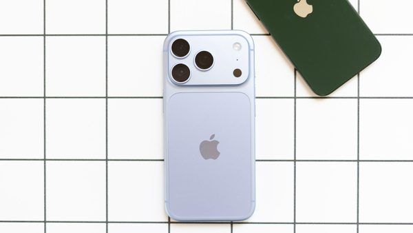 تحلیل فنی قابلیت iPhone Handoff؛ راهکاری برای همگام‌سازی شماره تماس در دو آیفون