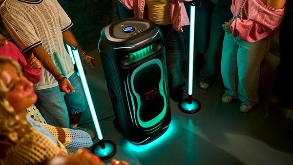 تحلیل فنی JBL PartyBox Ultimate 2: غول ۱۵۰۰ واتی با قابلیت‌های هوش مصنوعی و اتصالات نسل جدید