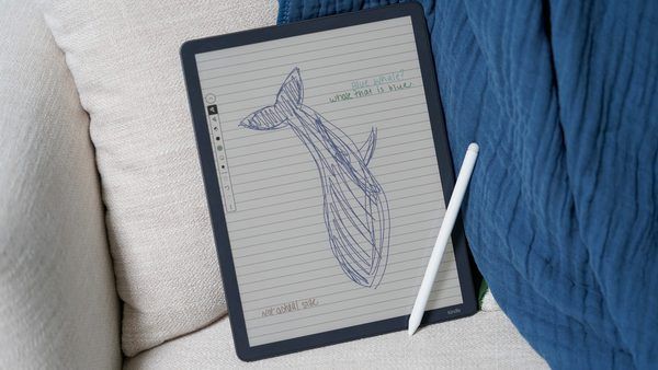 تحولی در یادداشت‌برداری دیجیتال: بررسی قابلیت‌های جدید Kindle Scribe و ادغام تایپ صوتی
