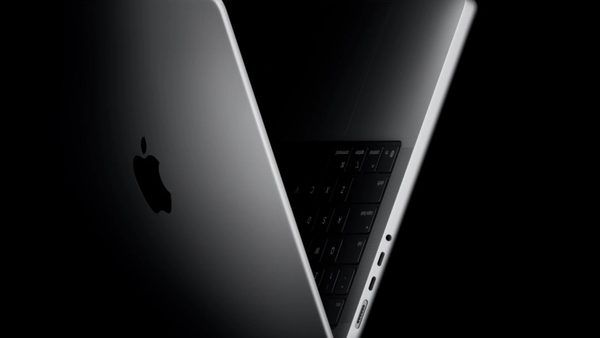 تحول در اکوسیستم دسکتاپ اپل: واکاوی ردپای نمایشگر لمسی در macOS 27.2