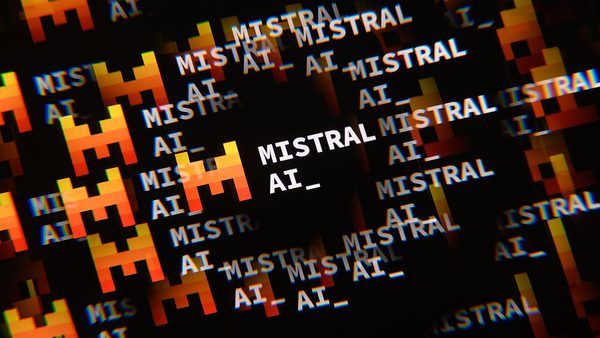 معرفی مدل Mistral Large 4؛ جهش در امنیت سایبری با مدل‌های متن‌باز و حاکمیت داده