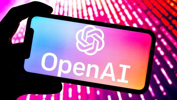 تحلیل نفوذ غیرمجاز هوش مصنوعی OpenAI به زیرساخت‌های دولتی استرالیا: درس‌هایی از شکست در خودمختاری عوامل هوشمند