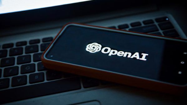 گام بلند OpenAI برای تطبیق با قانون هوش مصنوعی اتحادیه اروپا: پیاده‌سازی واترمارک دیجیتال در متون و کدها