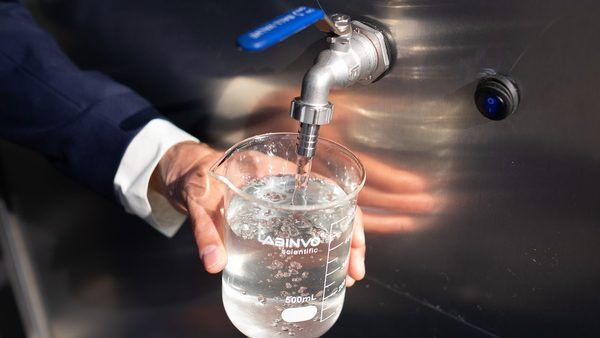 بهره‌گیری از حرارت اتلافی دیتاسنترها برای تولید آب؛ فناوری پیشرو MOF در خدمت پایداری زیرساخت