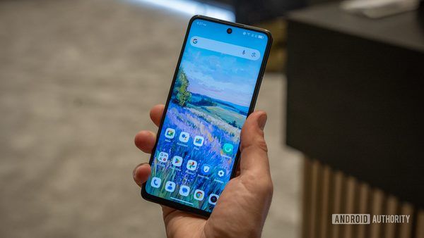 تحلیل فنی TCL 60 XE NXTPAPER 5G؛ چرا کاهش قیمت این گوشی در پاییز ۱۴۰۳ اهمیت دارد؟