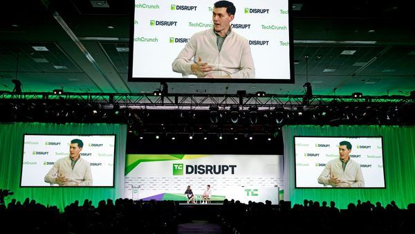 تحلیل نهایی TechCrunch Disrupt 2026: بازتعریف اکوسیستم استارتاپی در عصر هوش مصنوعی