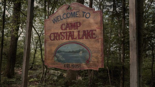 واکاوی فنی در طراحی گریم و شخصیت‌پردازی «جیسون وورهیز» در سریال پیش‌درآمد Crystal Lake