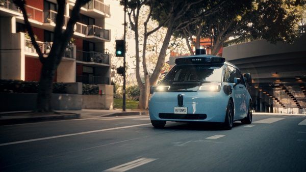تامین مالی ۵ میلیارد دلاری ویمو (Waymo): خیز بلند برای توسعه جهانی ناوگان تاکسی‌های خودران