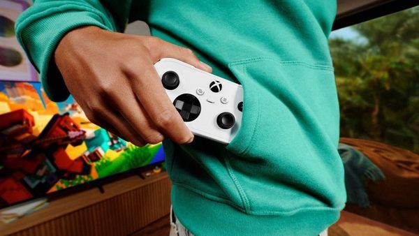 معرفی Xbox Nano؛ کوچک‌ترین کنترلر تاریخ ایکس‌باکس با تمرکز بر ارگونومی و قابلیت حمل
